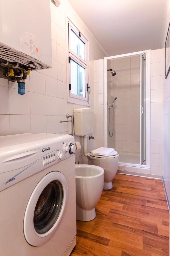 Apartmán Casa Rialto, In Centro Storico Boloňa Exteriér fotografie
